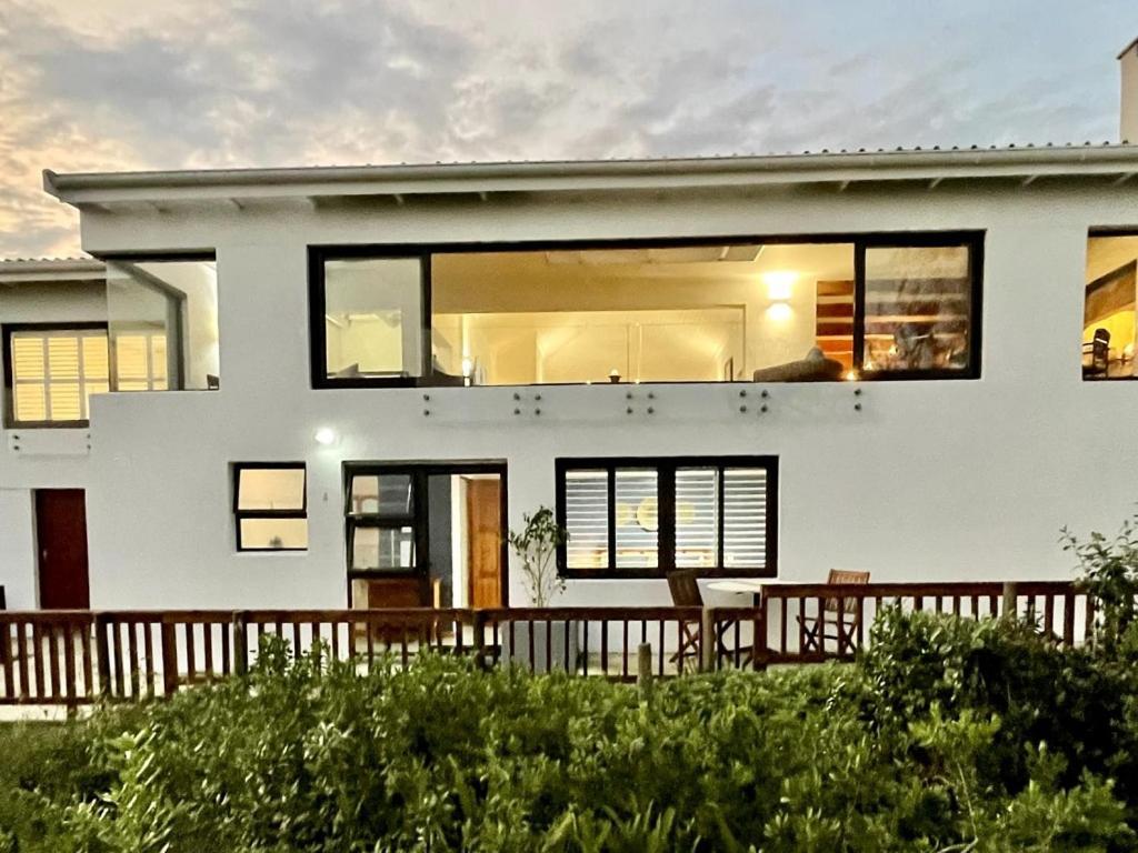 Oyster Bay Ten On Tornyn Exterior foto